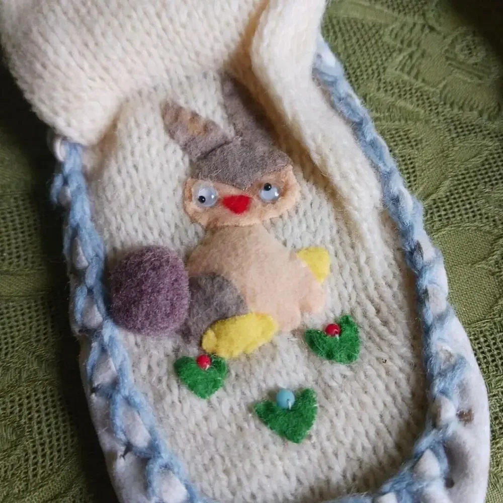 Vintage Easter Bunny Slipper Socks Infant Size 5